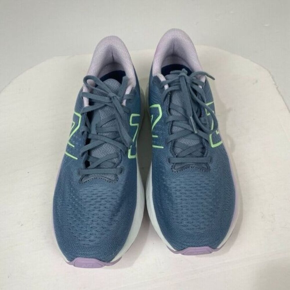 New Balance Fresh Foam X Evoz  Running Shoes Womens Size‎ 12(B) Sneakers blue.